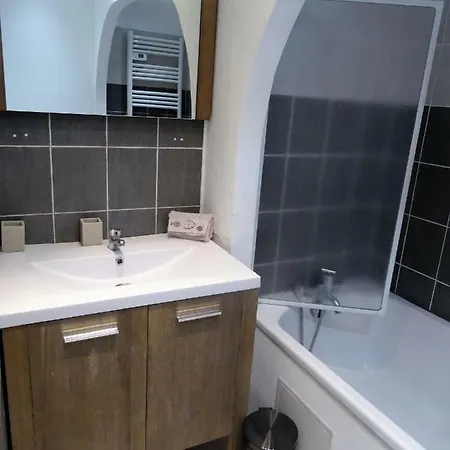 Maison De 52 M2 A Mandelieu בית נופש *