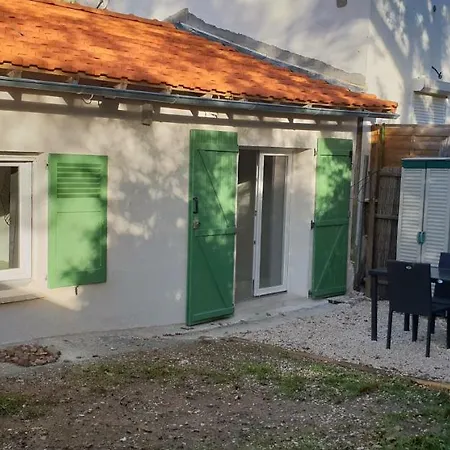 בית נופש Maison De 52 M2 A Mandelieu Théoule-sur-Mer